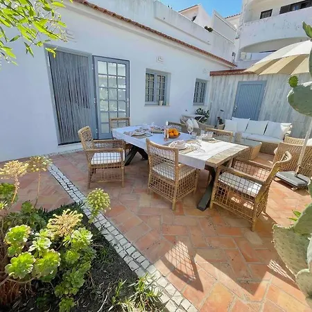 Βίλα House In Porches With Private Pool And Terrace