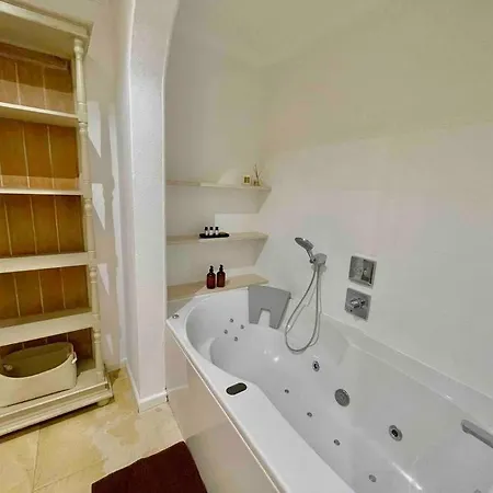 House In Porches With Private Pool And Terrace *
